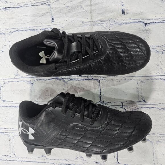 Athletic_Shoes